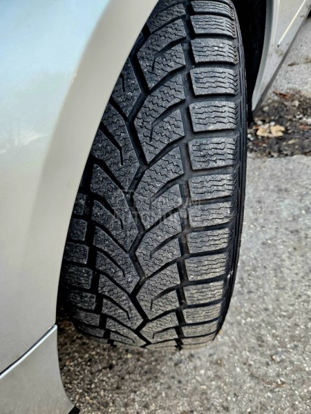 Volkswagen Passat B6 2.0 TDI LUTKICAA