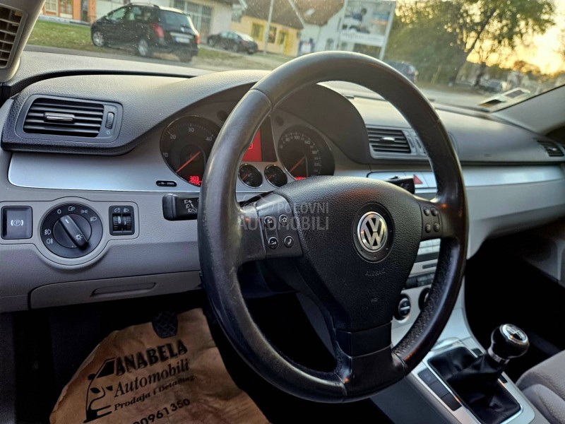 Volkswagen Passat B6 2.0 TDI LUTKICAA