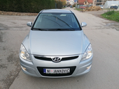 Hyundai i30 1.6i ILIKE CH