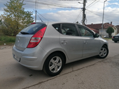 Hyundai i30 1.6i ILIKE CH