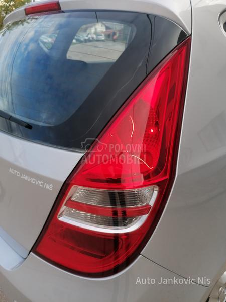 Hyundai i30 1.6i ILIKE CH