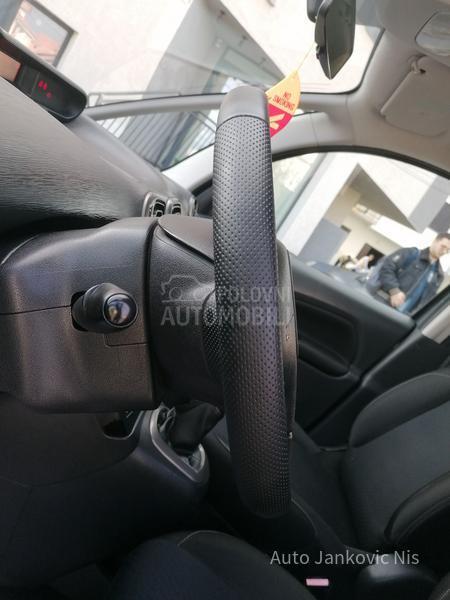 Citroen C3 Picasso 1.4i SELECTION CH