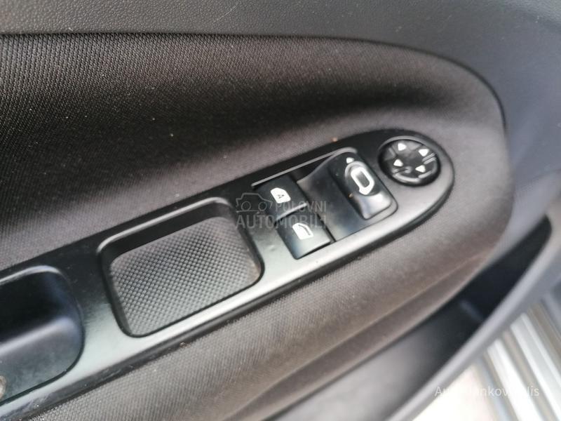 Citroen C3 Picasso 1.4i SELECTION CH