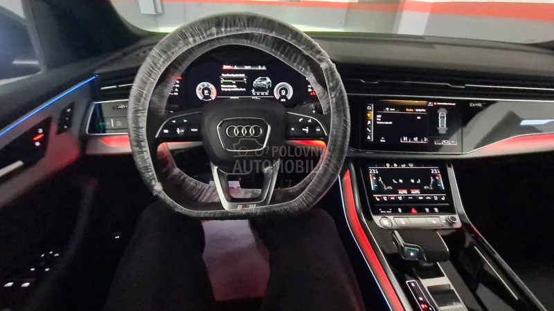 Audi Q8 3.0d S-LINE/MATRIX