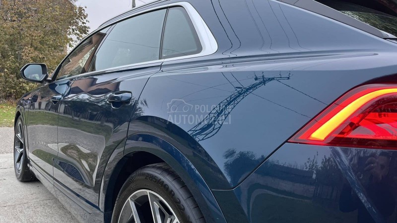 Audi Q8 3.0d S-LINE/MATRIX