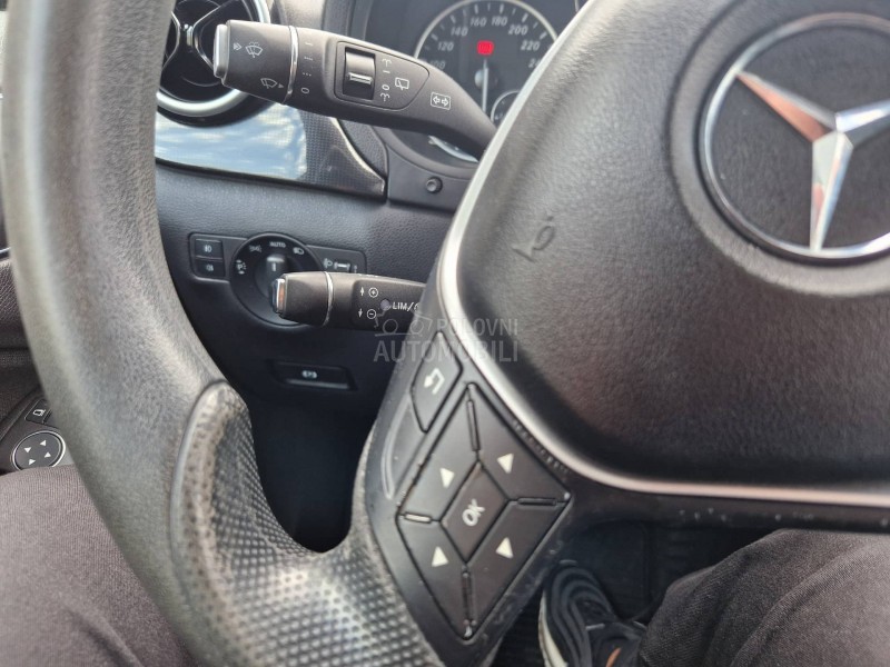 Mercedes Benz B 180 EXECUTIVE