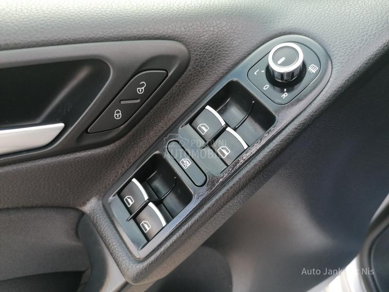 Volkswagen Golf 6 1.2i STYLE LINE CH