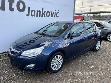 Opel Astra J 1.6 B
