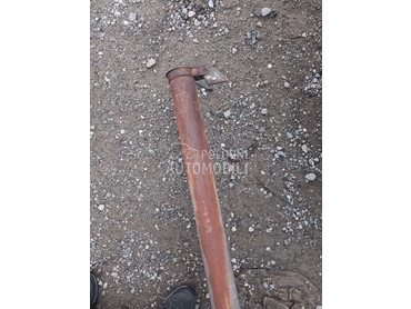 AUSPUH MERCEDES 1518