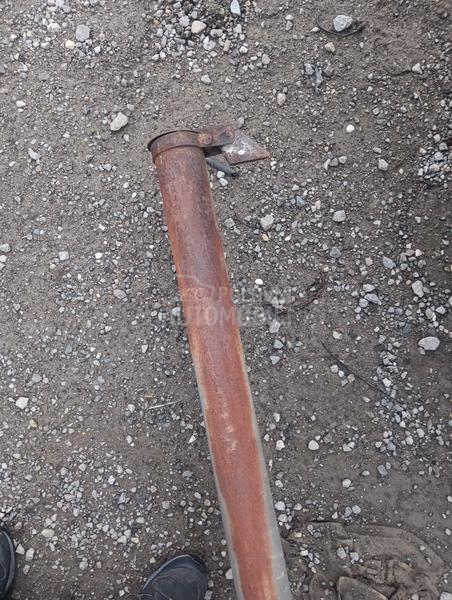 AUSPUH MERCEDES 1518