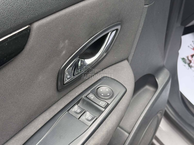 Renault Scenic 1.5 Dci