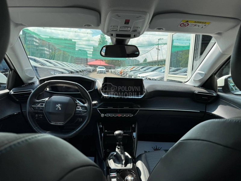 Peugeot 208 1.2 b Allure