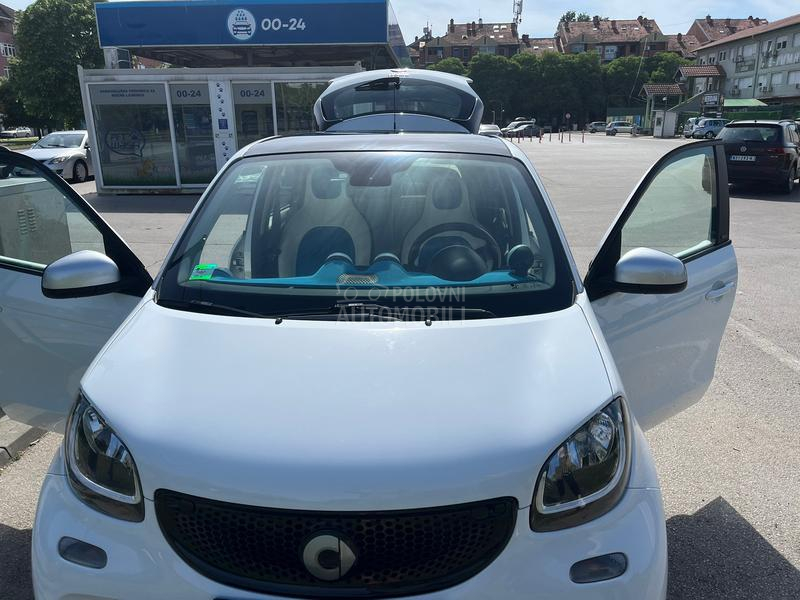 Smart ForFour 