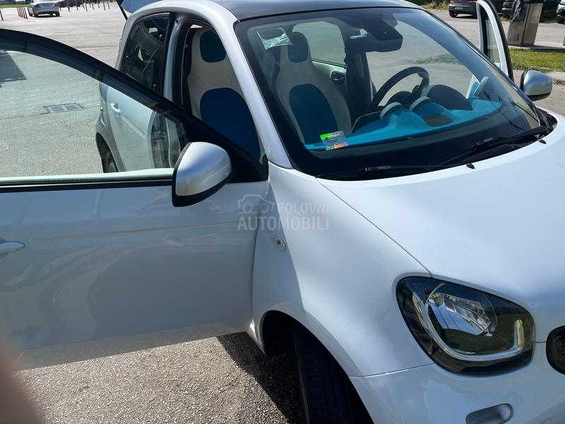Smart ForFour 