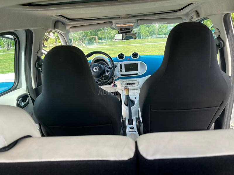 Smart ForFour 