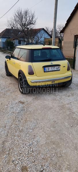 MINI Cooper 1.6b