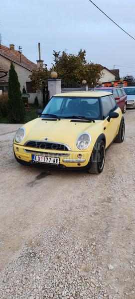 MINI Cooper 1.6b