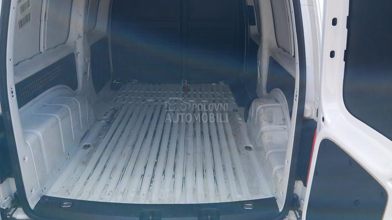 Volkswagen Caddy Maxi 2.0 TDI Fabrika