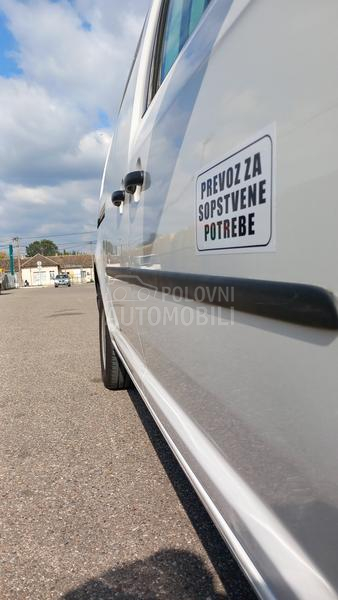 Volkswagen Caddy Maxi 2.0 TDI Fabrika