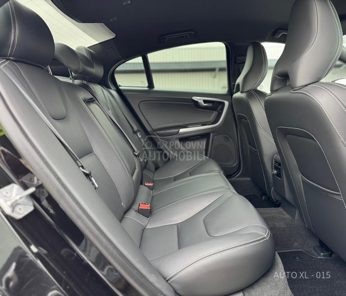 Volvo S60 2.0 D3 / LINJE SVART