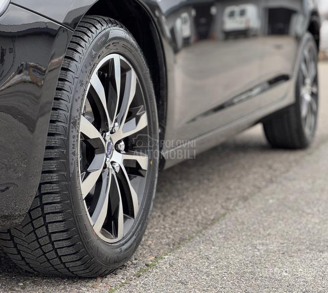 Volvo S60 2.0 D3 / LINJE SVART