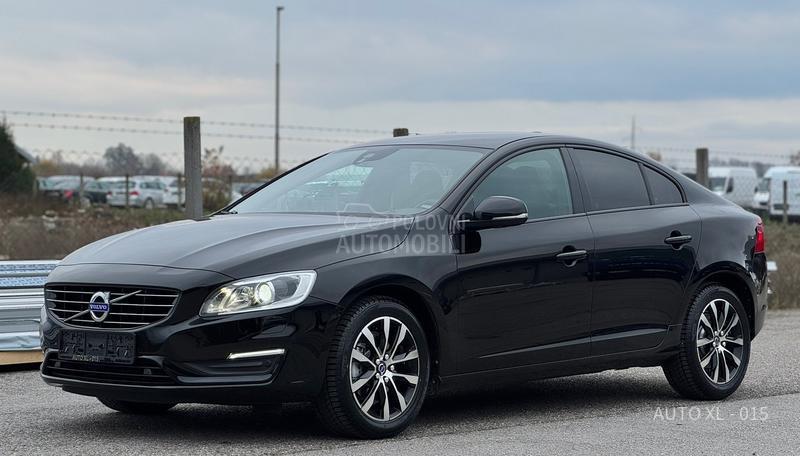 Volvo S60 2.0 D3 / LINJE SVART