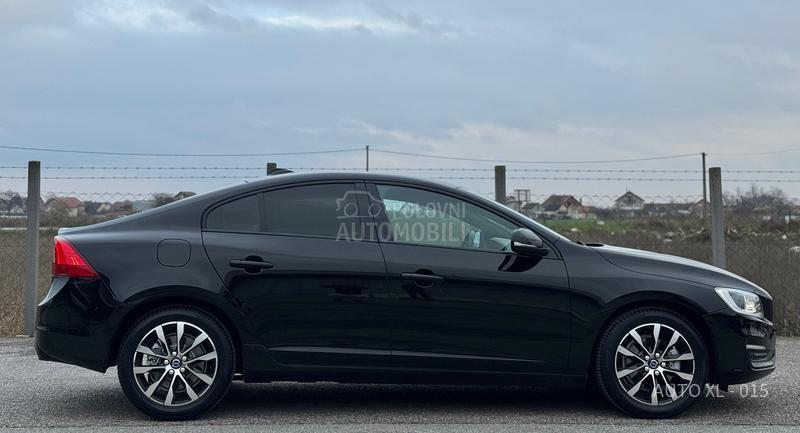Volvo S60 2.0 D3 / LINJE SVART