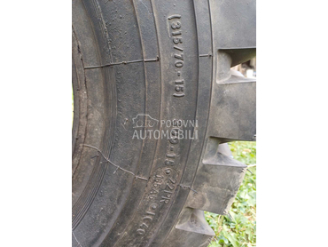 Continental 300/70 R15