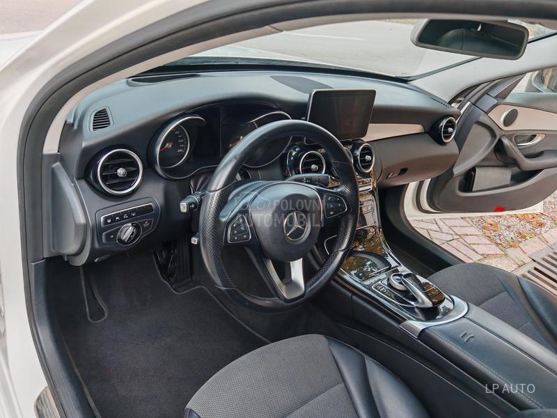 Mercedes Benz C 220 CDI AMG