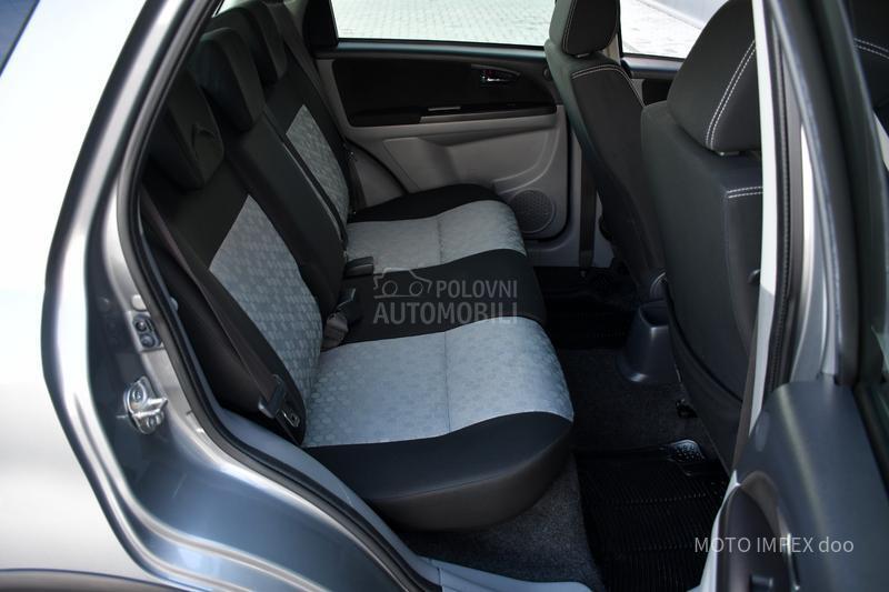 Suzuki SX4 2.0 DDIS / 4X4 / NAV