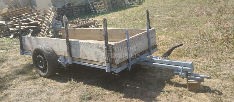 Prikolica za traktor