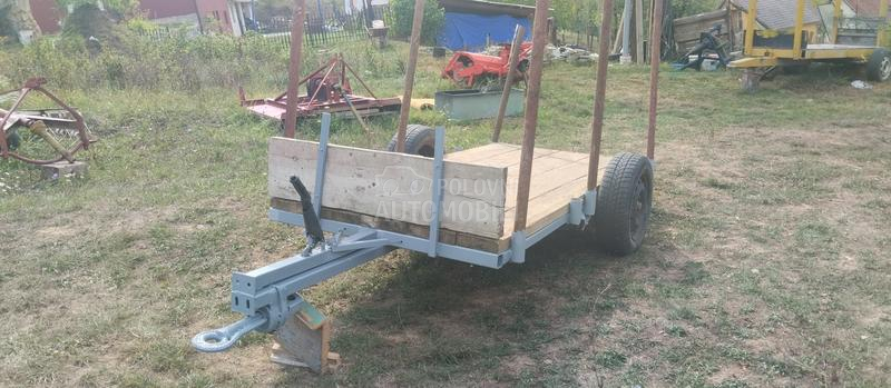 Prikolica za traktor