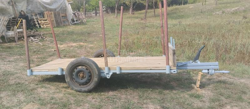 Prikolica za traktor