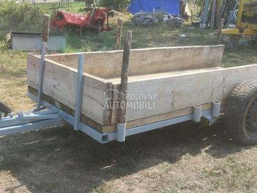 Prikolica za traktor