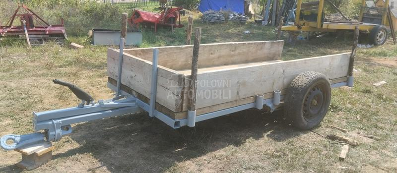 Prikolica za traktor