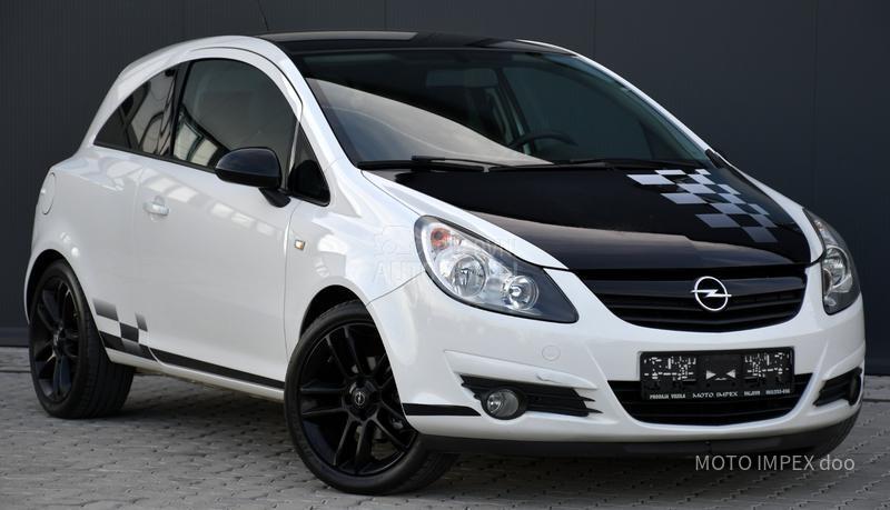 Opel Corsa D 1.4 / SPORT / CH