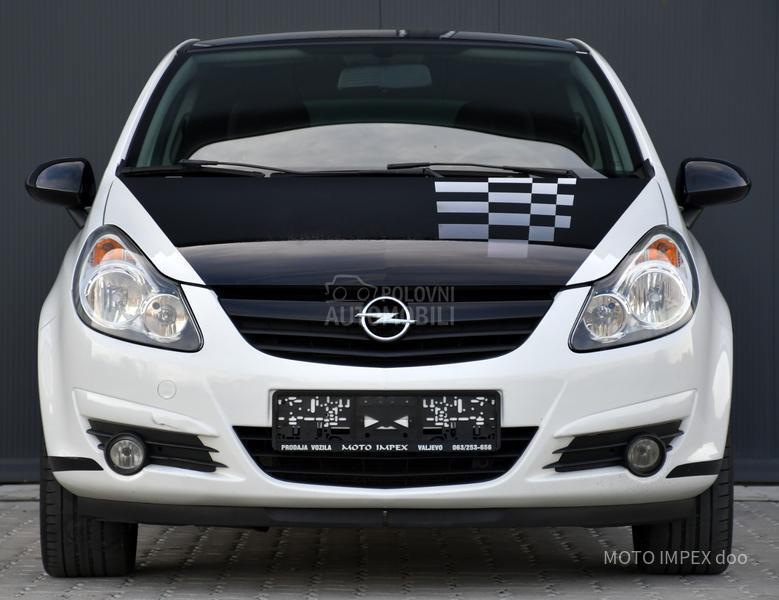 Opel Corsa D 1.4 / SPORT / CH