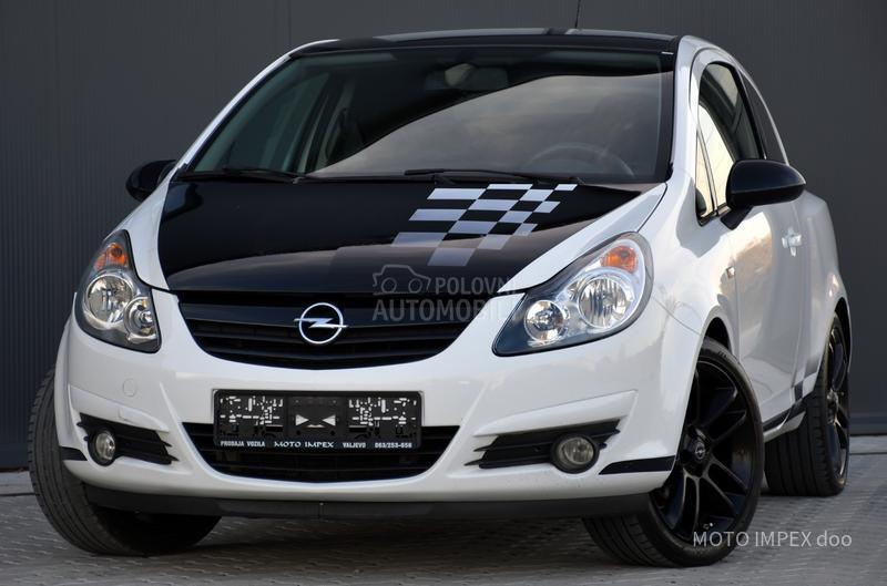 Opel Corsa D 1.4 / SPORT / CH