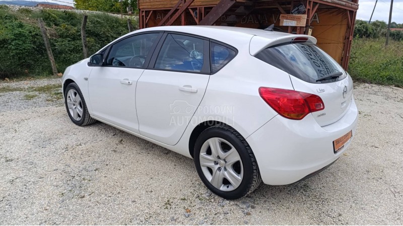 Opel Astra J 1.7CDTI ENJOY