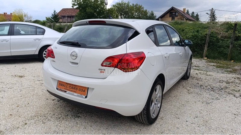 Opel Astra J 1.7CDTI ENJOY