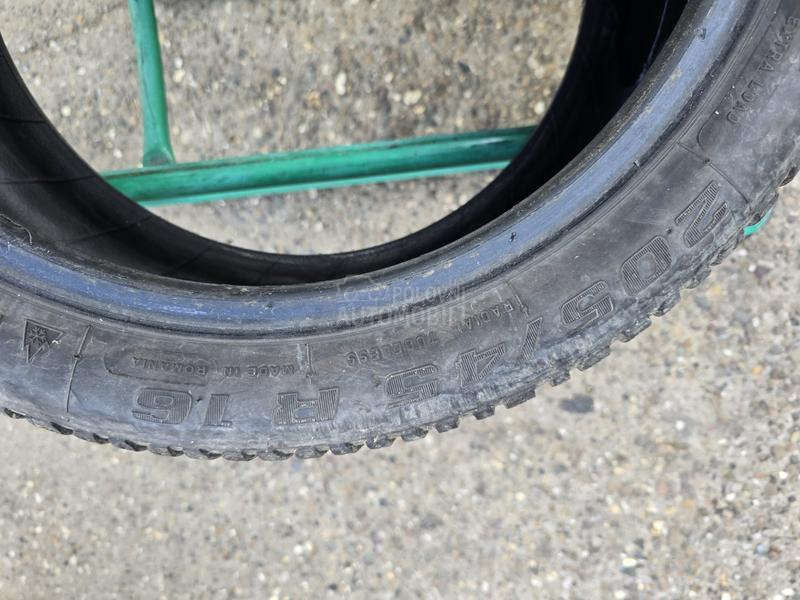 BFGoodrich 205/45 R16 Zimska