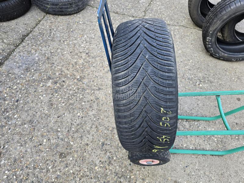 BFGoodrich 205/45 R16 Zimska