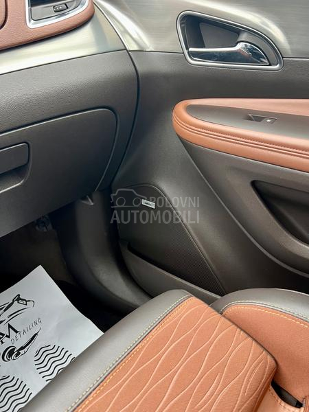 Opel Mokka COSMO BOSE 4X4 CH