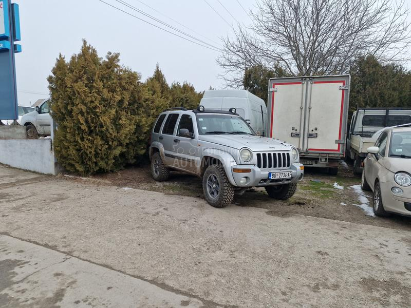 Jeep Liberty 3.7