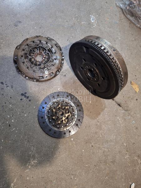 Set kvacila Megan 2 1.9 dci