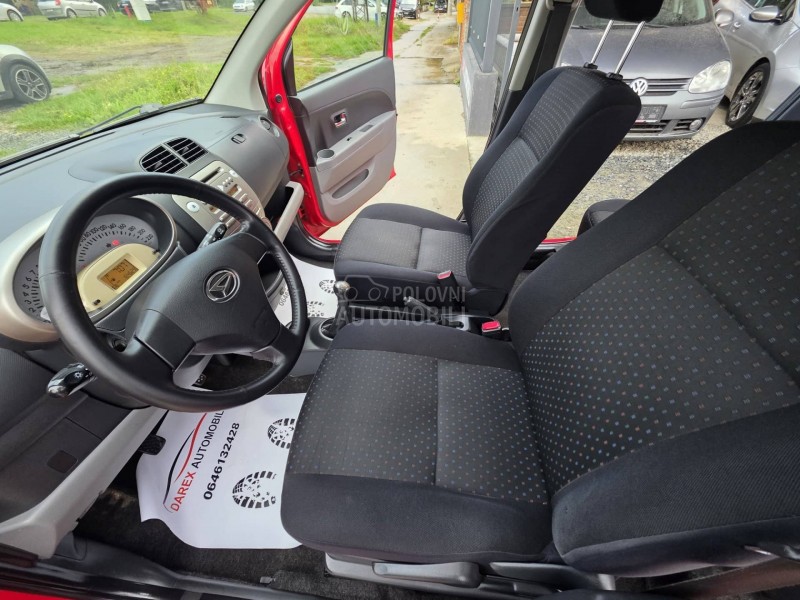 Daihatsu Sirion 1.3 B