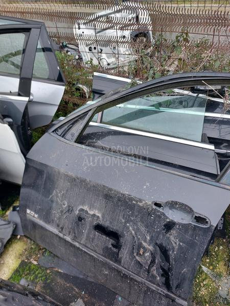 prednja ljeva vrata e70