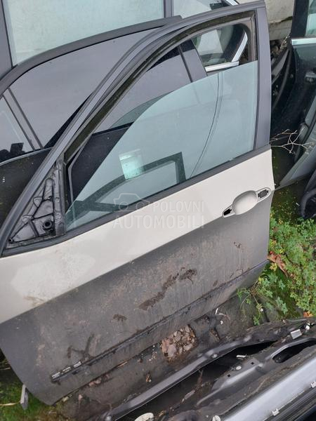 prednja ljeva vrata e70