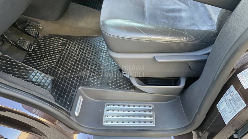 Volkswagen Multivan 2.0 TDI HIGH-LINE