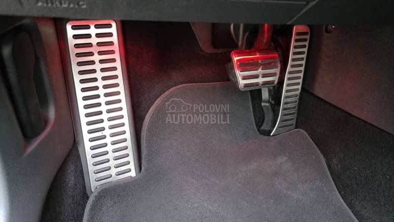 Volkswagen Golf 6 GTD dsg/kož/siber